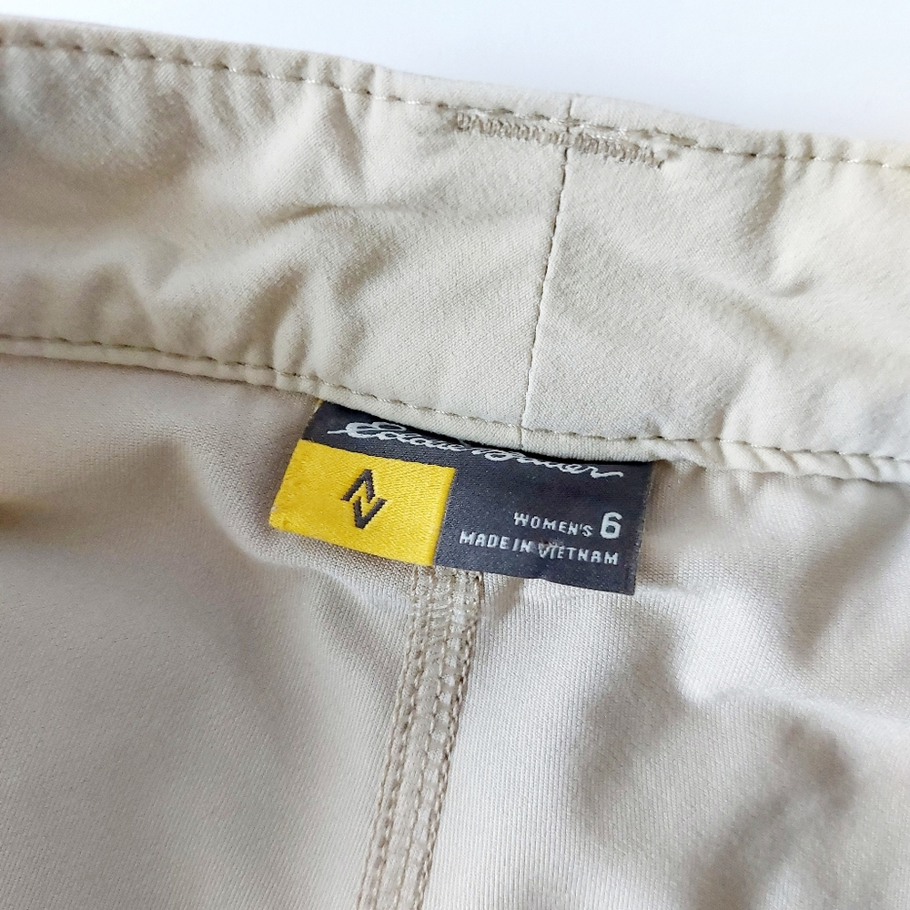 Khaki Skort/skirt athletic Eddie Bauer size 6 Travel,‎ hiking, athletic #1129 - Picture 3 of 7